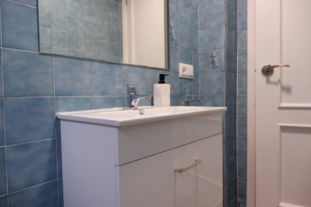 Apartment Amplio Con Piscina Al Lado De La Playa