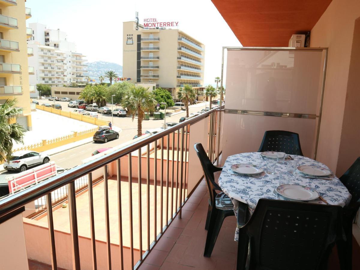 Iv 2 15 Apartamento Rosas