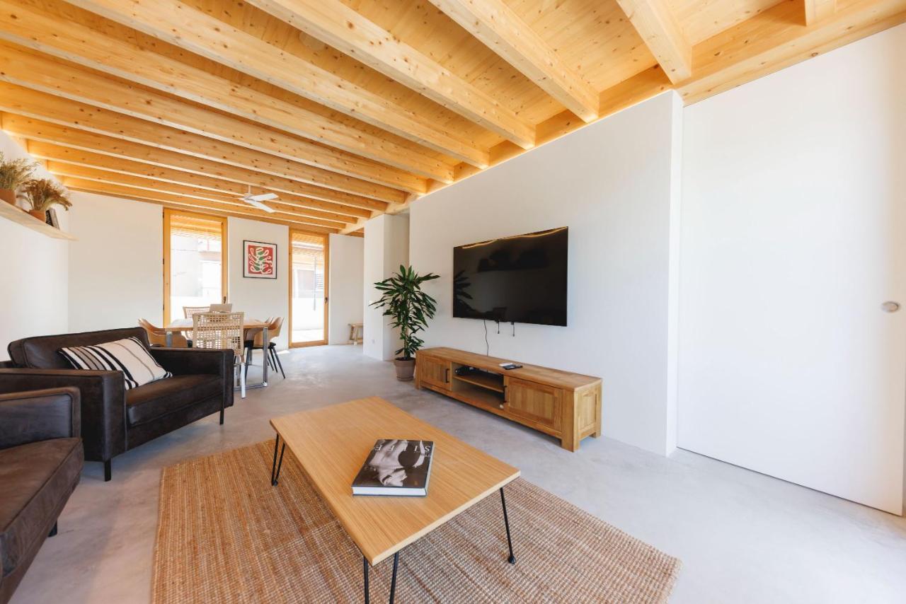 Bravissimo Canigo, Spacious And With Large Terrace *