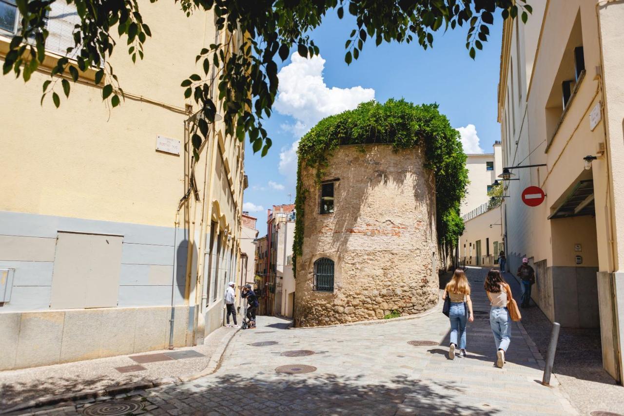 Bravissimo Canigo, Spacious And With Large Terrace Apartment Girona