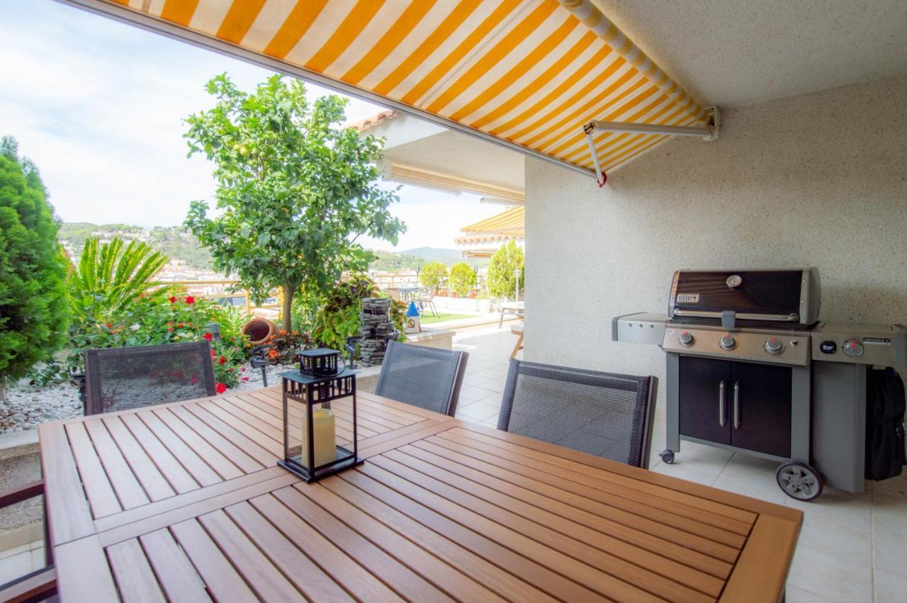Apartment Luna Tossa De Mar With Jacuzzi, 5Mins Walking To The Beach, Sea And Castle View Big Terrace Apartment Tossa de Mar