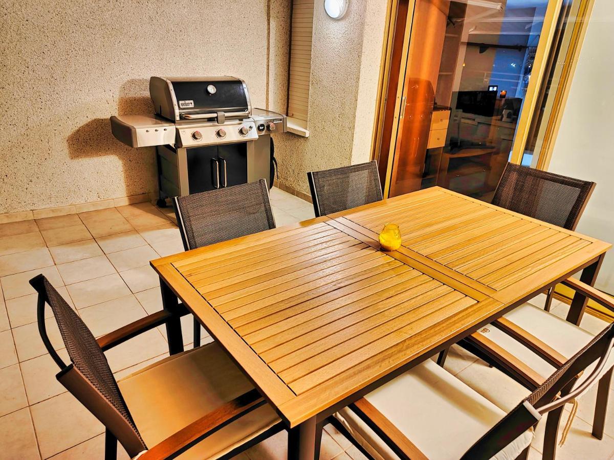 Apartment Luna Tossa De Mar With Jacuzzi, 5Mins Walking To The Beach, Sea And Castle View Big Terrace * Tossa de Mar