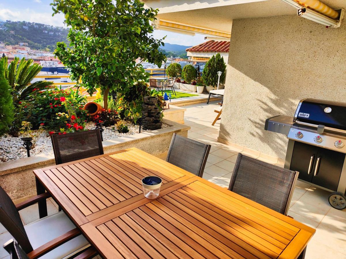 Apartment Luna Tossa De Mar With Jacuzzi, 5Mins Walking To The Beach, Sea And Castle View Big Terrace * Tossa de Mar