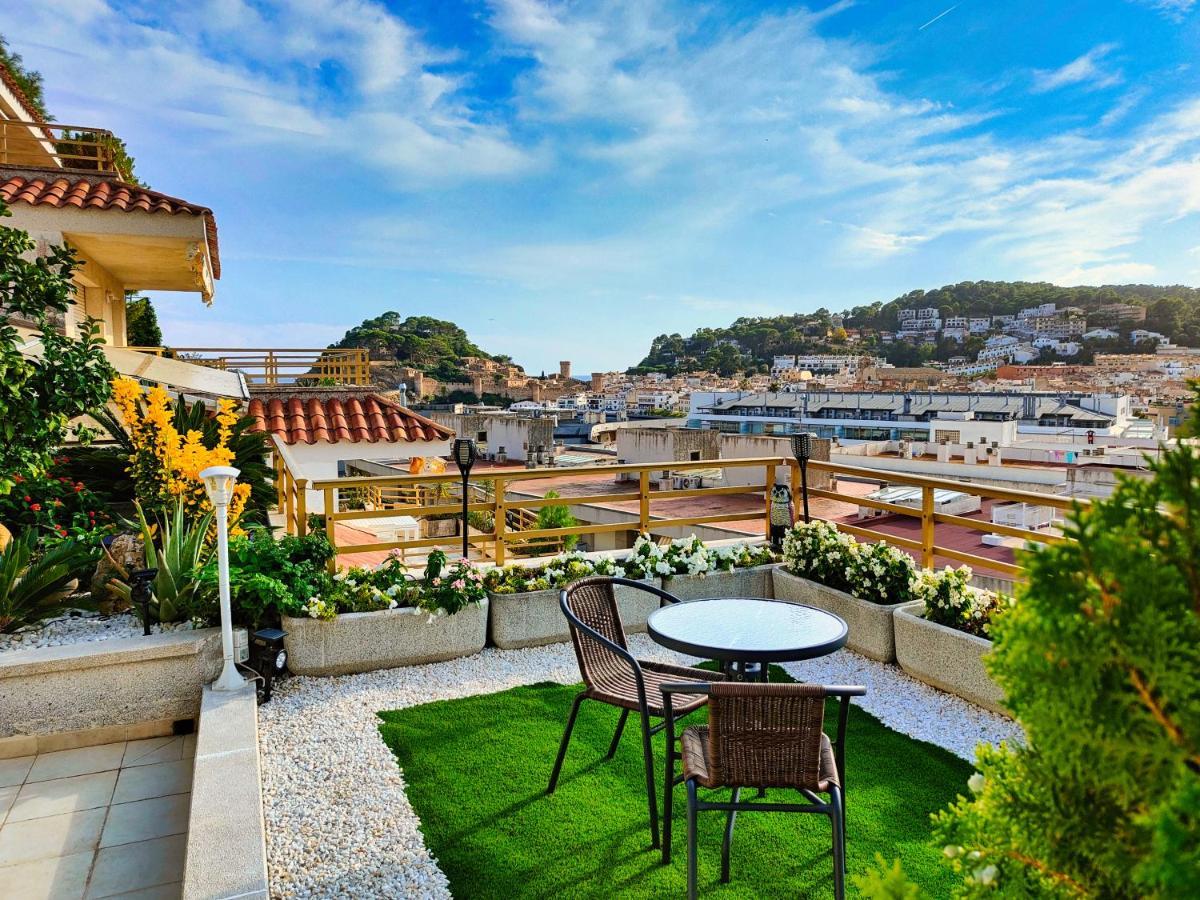 Apartment Luna Tossa De Mar With Jacuzzi, 5Mins Walking To The Beach, Sea And Castle View Big Terrace Apartment Tossa de Mar