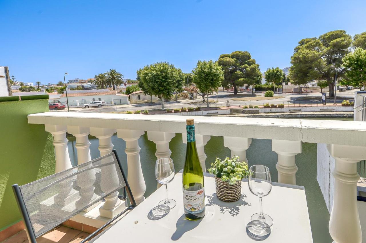 Holiday home Port Petit 10 Amarre 3x8 -immo Barneda Empuriabrava