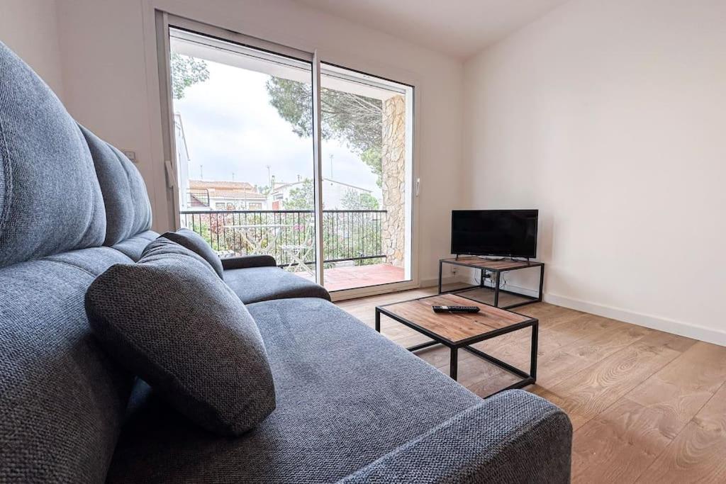 Romy T1 C - A 80m De La De Cala Montgo Apartment