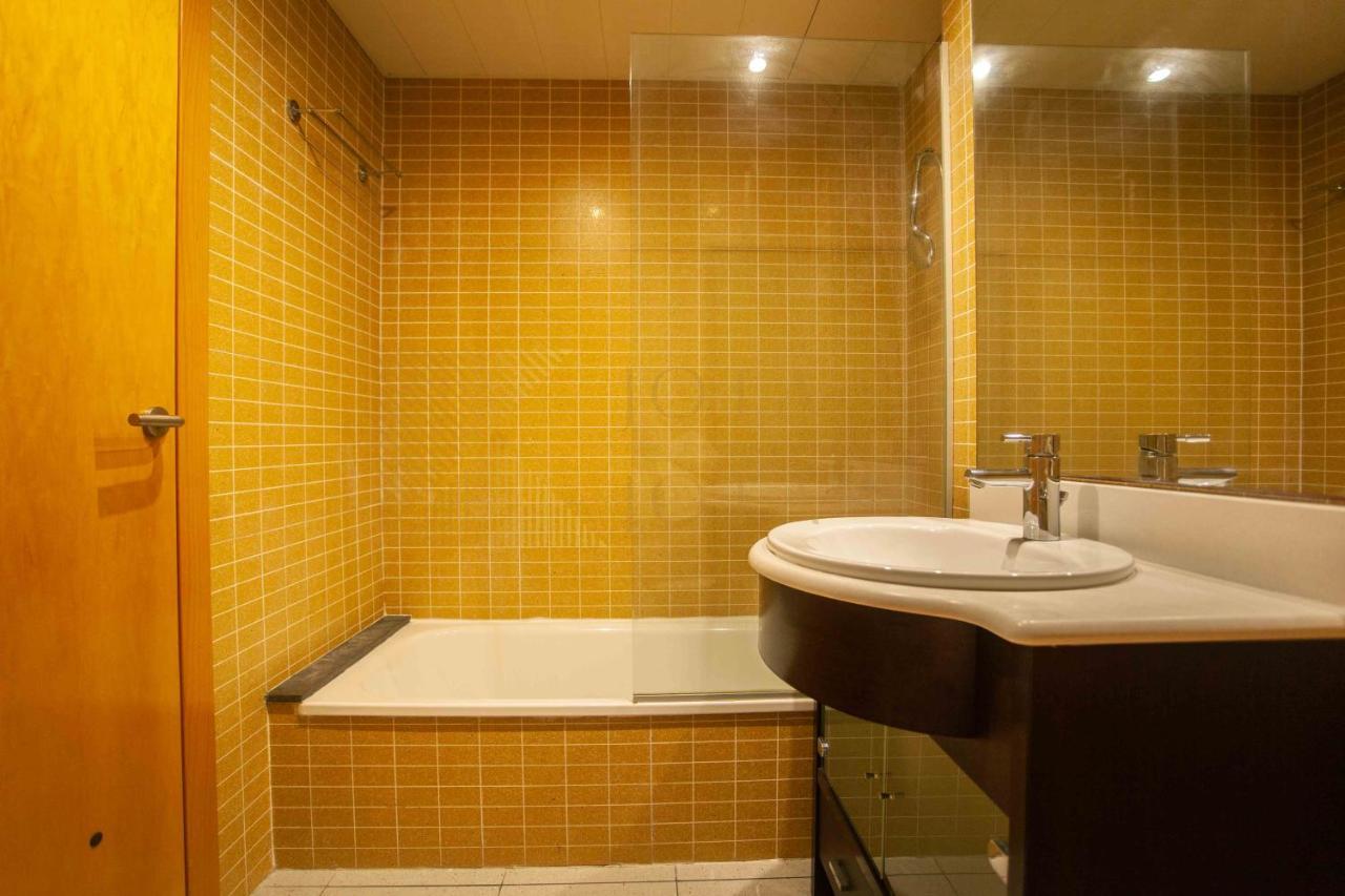 Duplex Lux Jota Jota