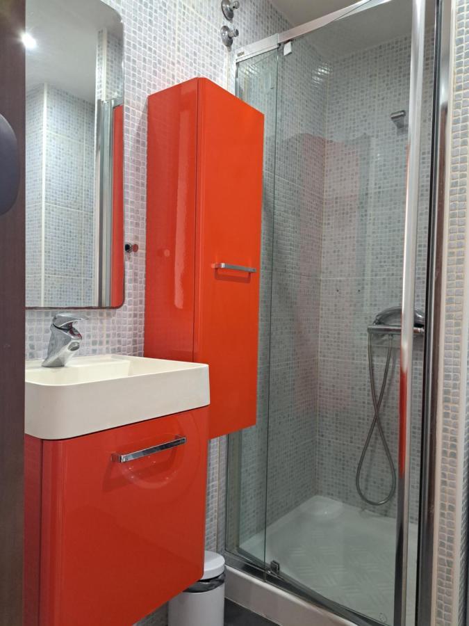 Estudio En Primera Linea De Mar * Ampuriabrava