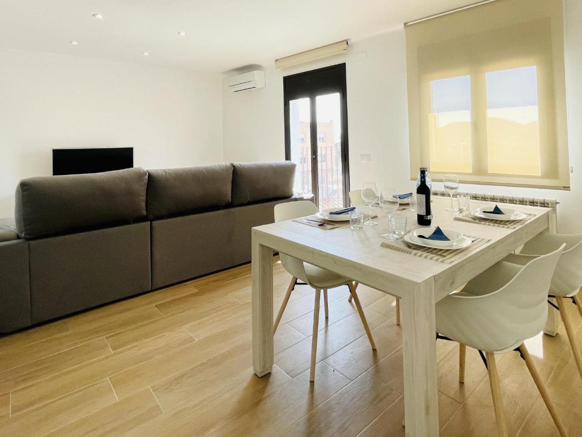 Deluxe 2 By Costabravaway Apartment *