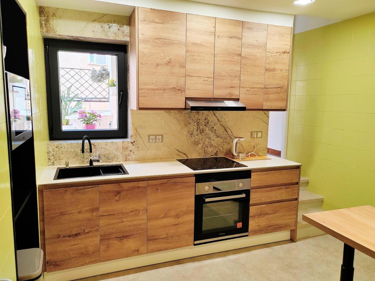 Art Flat In Center 160m To Sea * Blanes