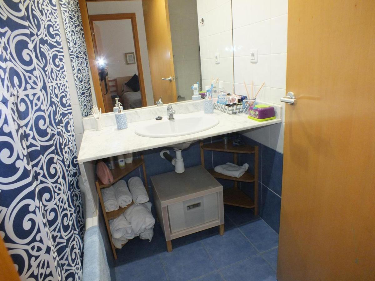 Apartamento Con Piscina Comunitaria Y Parking En Roses, Cerca De Playa Y Actividades - Es-204-15 *