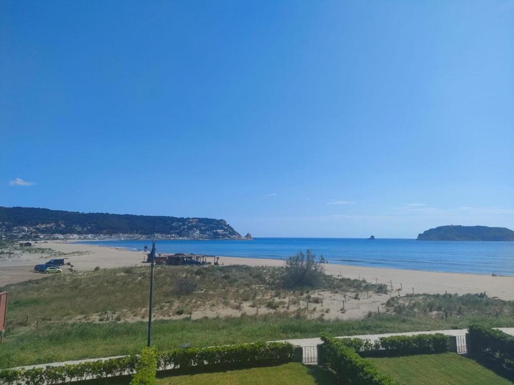 Pis A Peu De Platja Amb Vistes L'Estartit