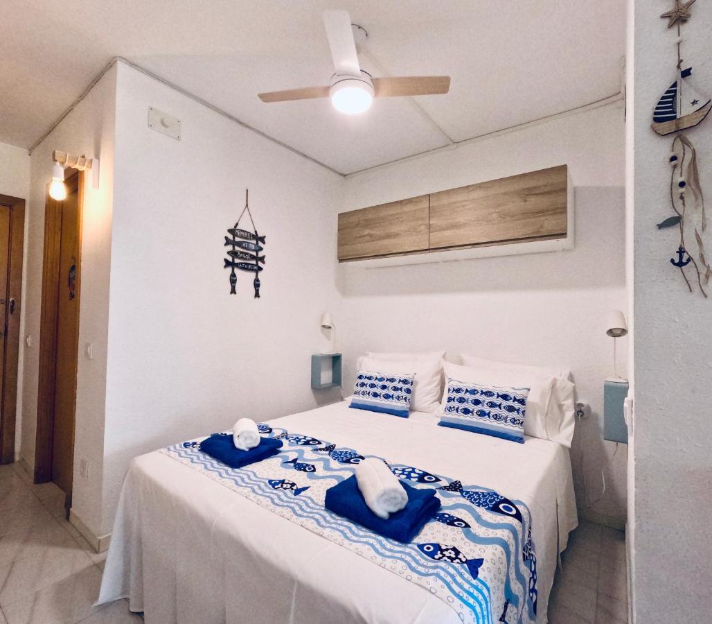 Apartment Face A La - Vue Epique, Climatisation, Wifi, Draps Inclus Empuriabrava