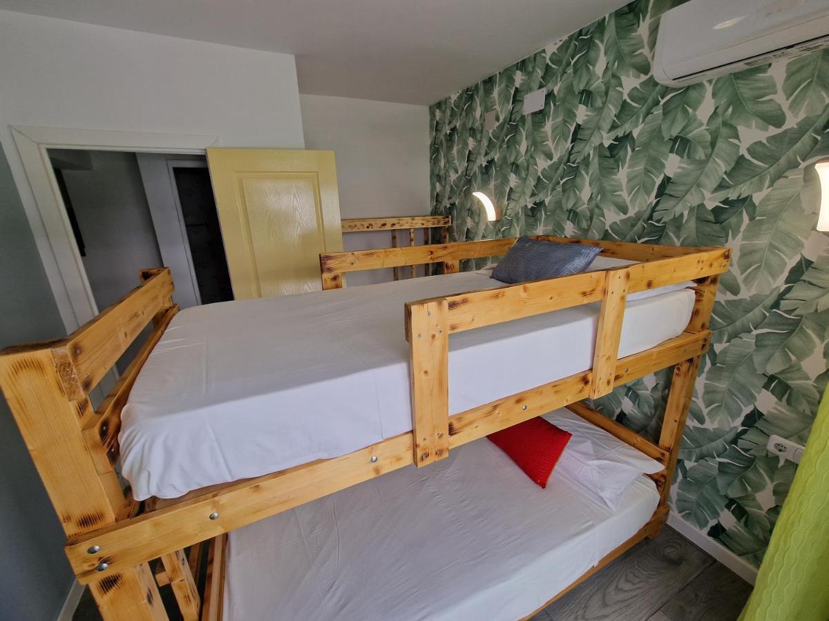 Сasa de vacaciones Casa Neptuno 10 Personas Solarium Patio Privado Con Bbq, Y Aire Acondicionado *