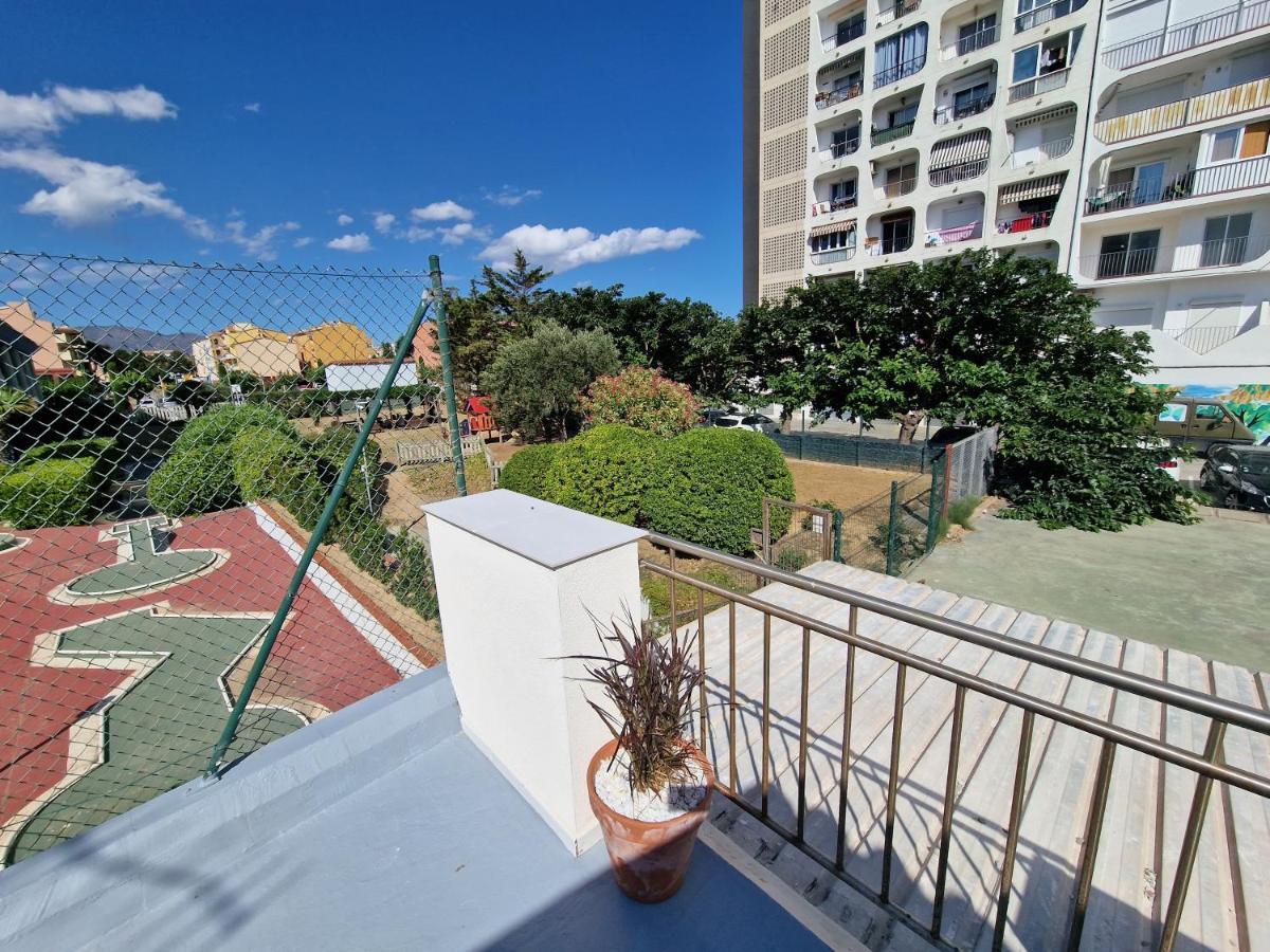 Сasa de vacaciones Casa Neptuno 10 Personas Solarium Patio Privado Con Bbq, Y Aire Acondicionado *