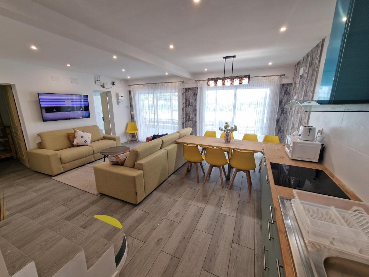Casa Neptuno 10 Personas Solarium Patio Privado Con Bbq, Y Aire Acondicionado * Ampuriabrava