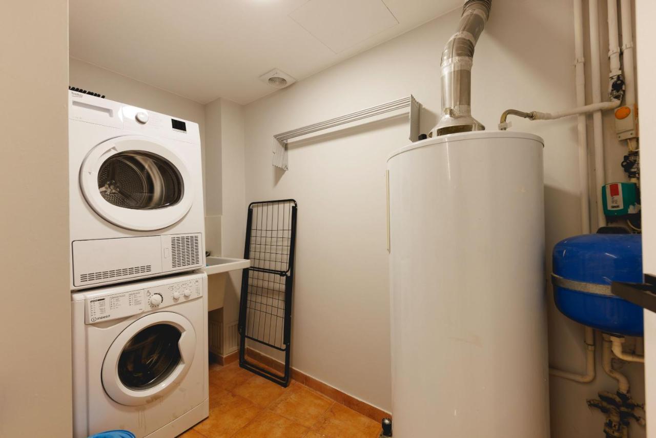 Bravissimo Cort Reial Duplex, Spacious With 3 Bedrooms Apartment *