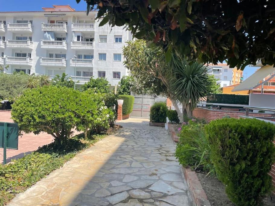 Piso Amable Con Piscina Cerca De Mar *