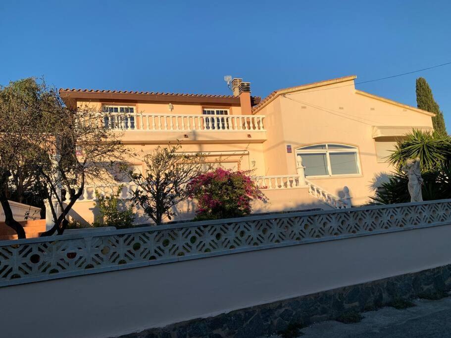 Leo Con Vistas Al Mar Y Piscina Privada Villa *