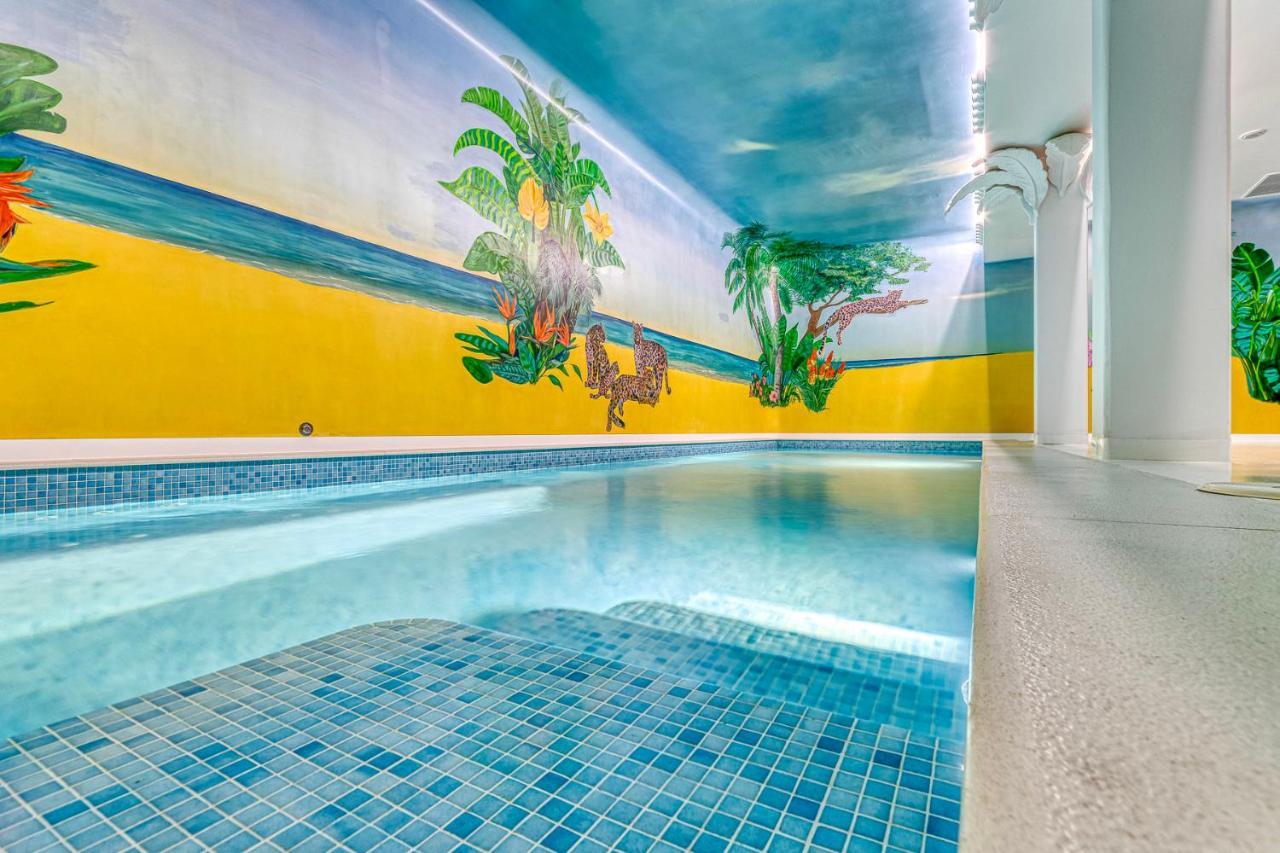 The Pink Elephant Hotel S'Agaro