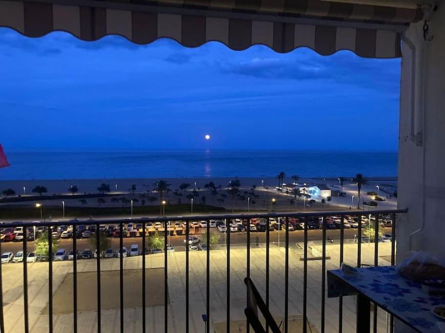 Vistas Frontales Al Mar Apartamento
