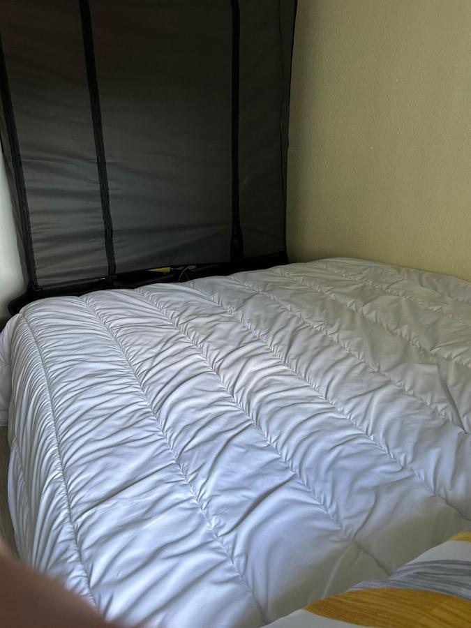 Apartamento Comme Chez Vous Troisieme Etages Sans Ascenseur Equipe Climatisation Et Linge De Maison Inclus Ampuriabrava