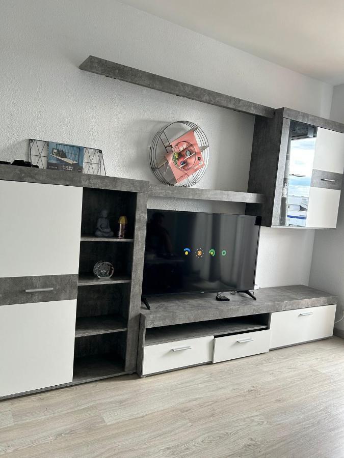 Apartamento Comme Chez Vous Troisieme Etages Sans Ascenseur Equipe Climatisation Et Linge De Maison Inclus *