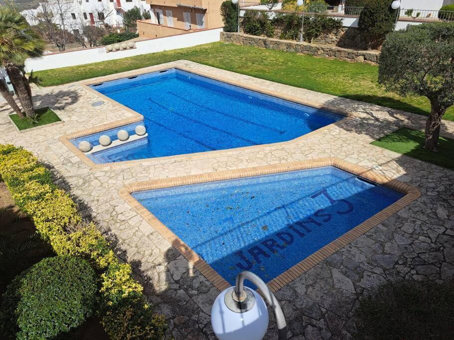 Jardins Precioso Piscina Vista Al Mar