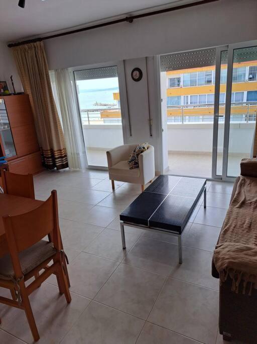 Center Vistas Mar, Acceso Directo Playa Y Piscina Apartment Roses