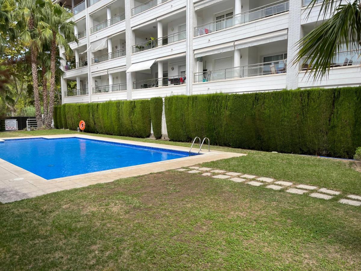 Amplio Con Acceso Directo A Piscina