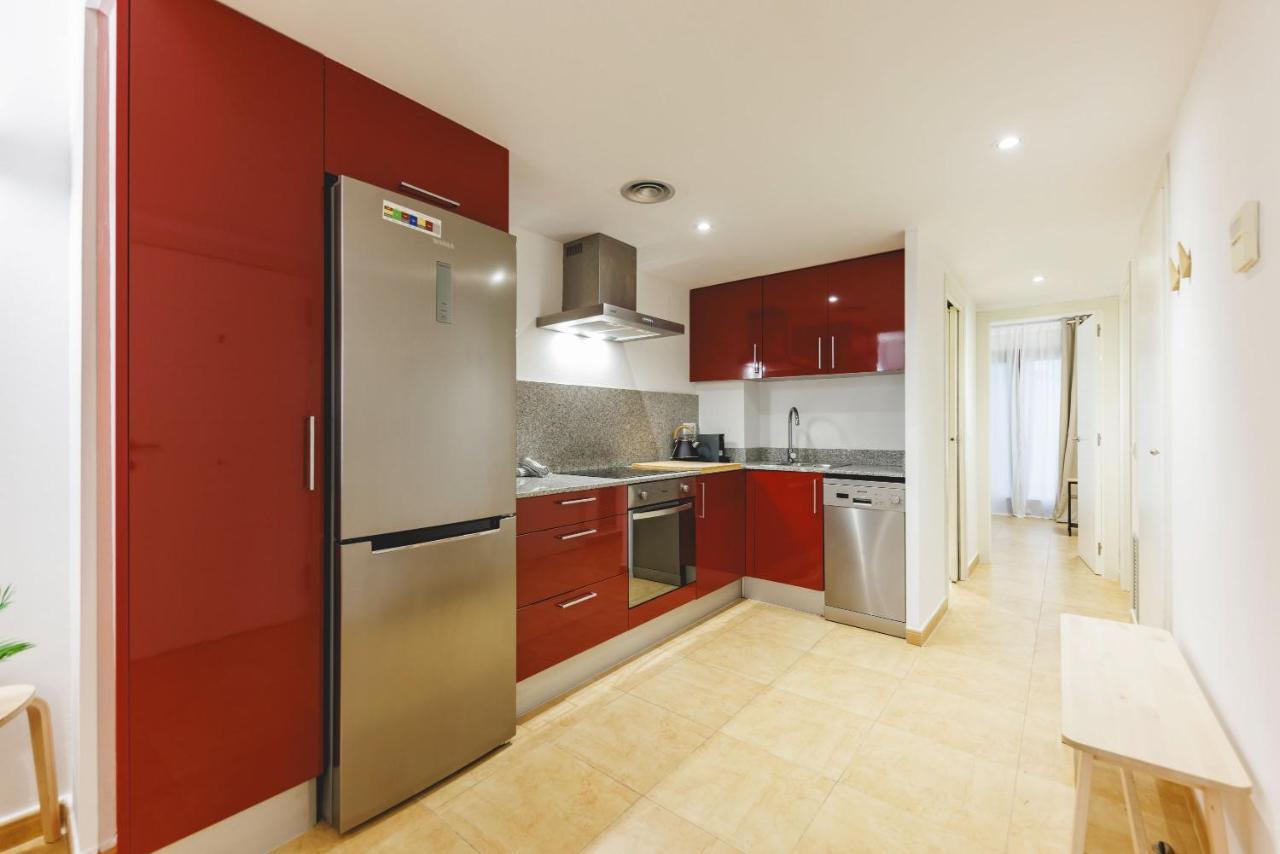 Bravissimo Placa Catalunya, 2-bedroom With Terrace Apartment