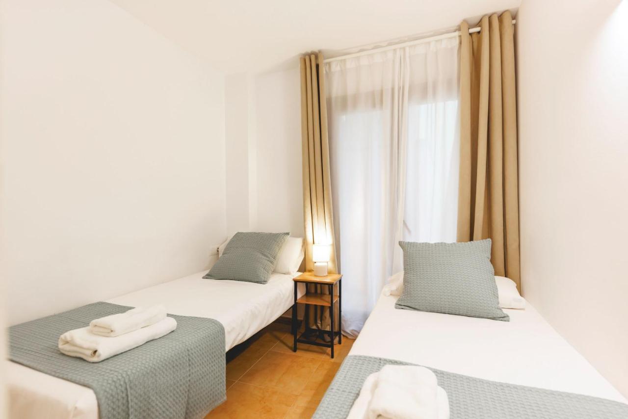 Bravissimo Placa Catalunya, 2-bedroom With Terrace * Girona