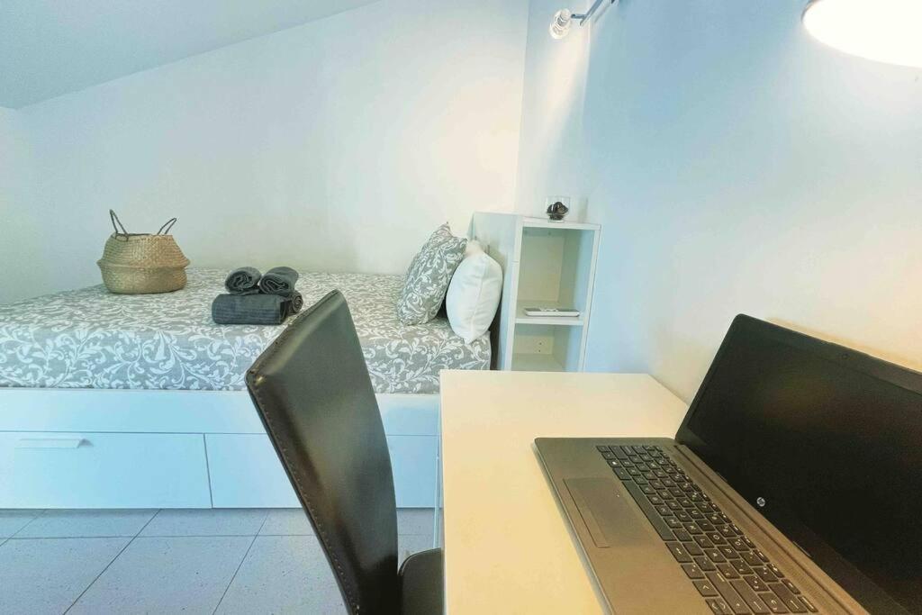 Con Piscina Y Parking Mas Blau Apartamento