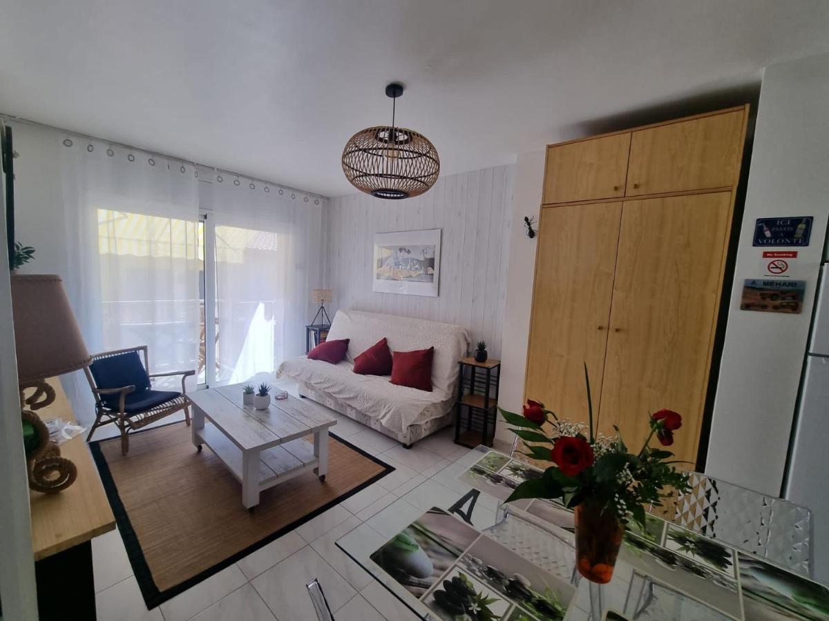 Lovely One Bedroom With Balcony