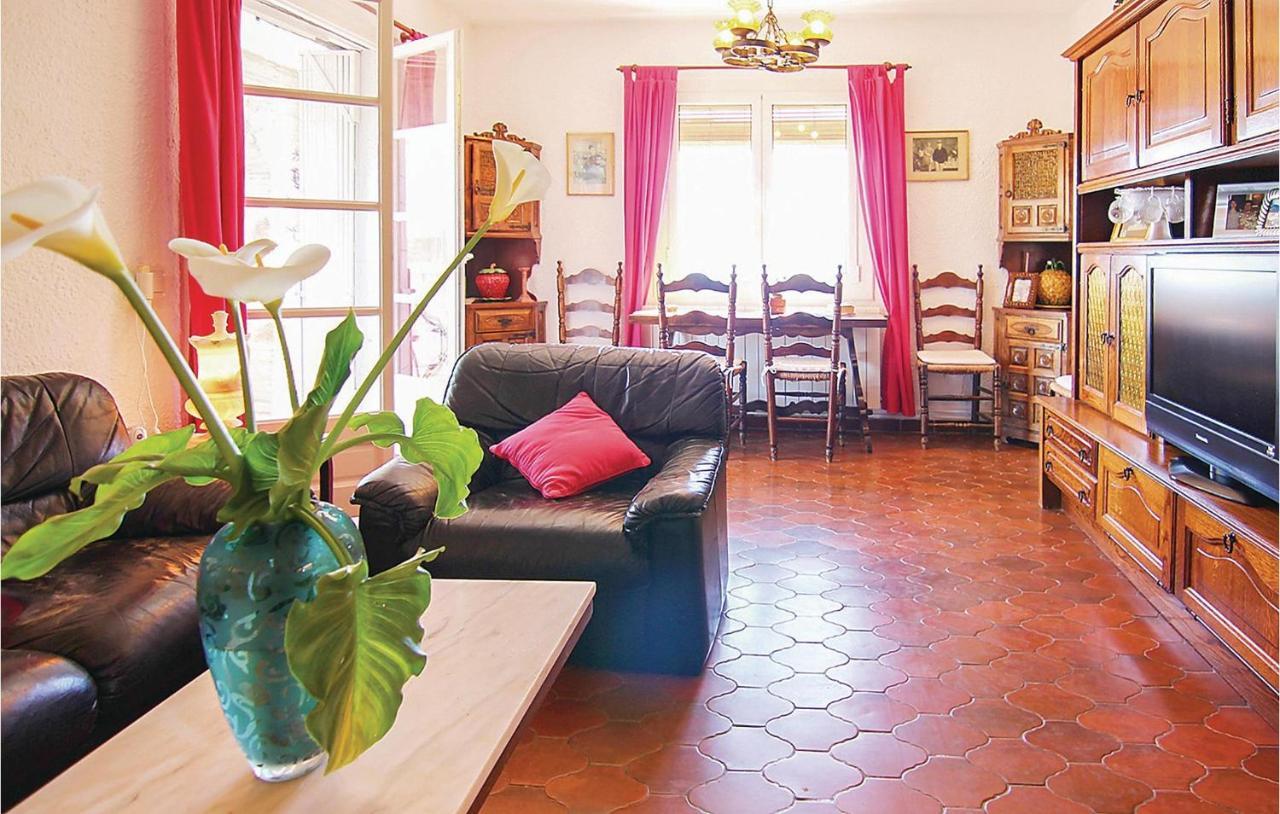 Apartamento In Palamos With House Sea View
