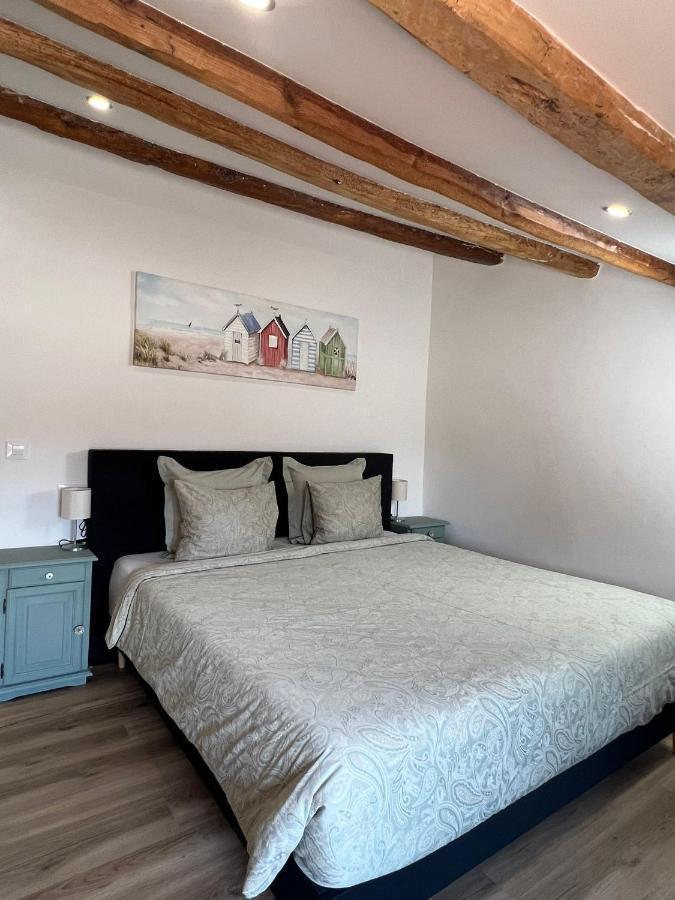 Jan Vives Bed and breakfast *