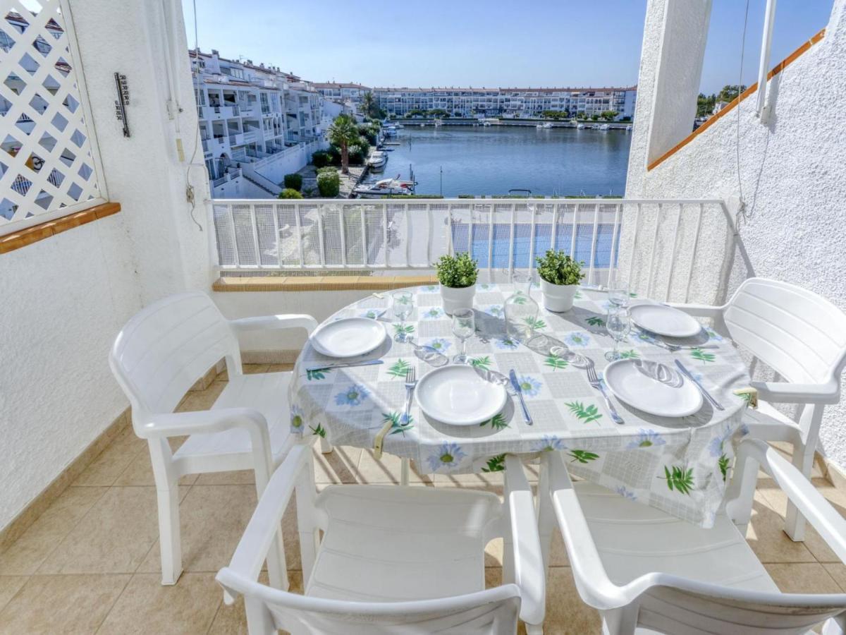 Sant Maurici By Interhome * Ampuriabrava