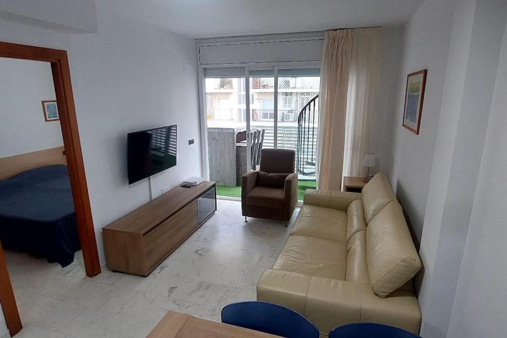 Bravaholidays-298-central Park Apartment Blanes