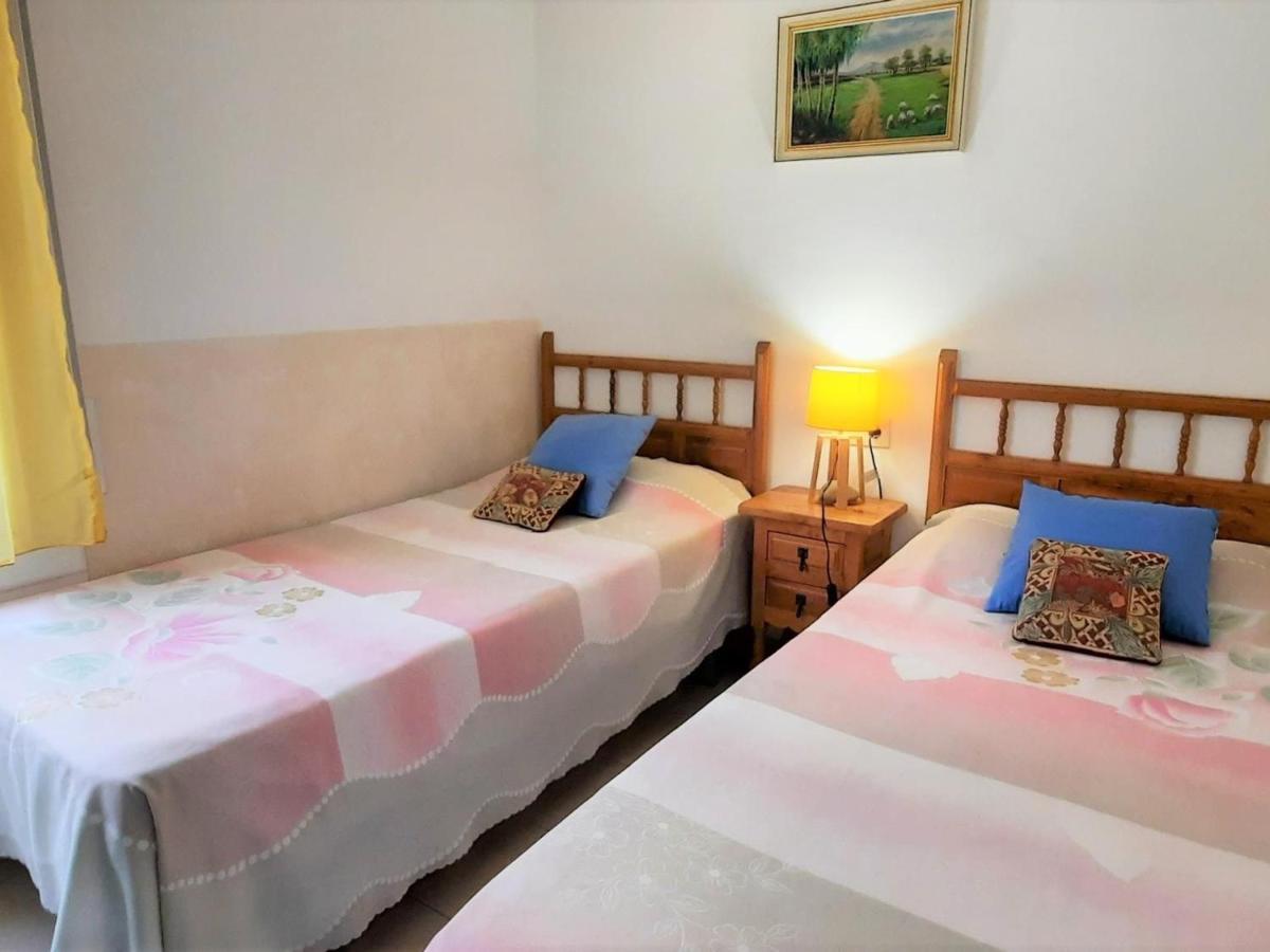 Familiar En Cerca De La Playa De Grifeu, 2 Y Parking - Es-170-76 Apartamento Llançà