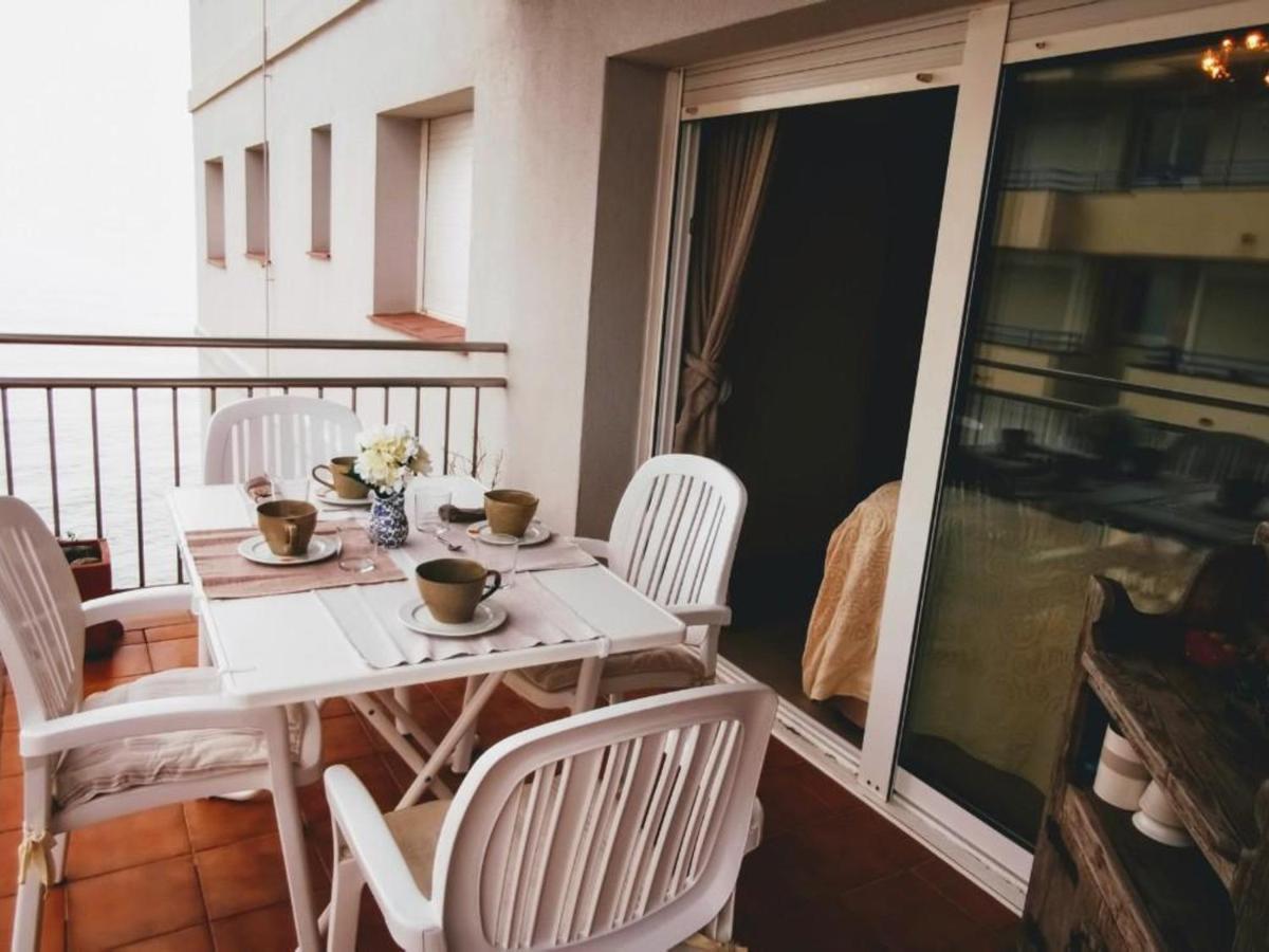 En Primera Linea De Mar En Platja D'aro, Tranquilo Y Soleado, Con Terraza Y Parking - Es-209-23 Apartamento *