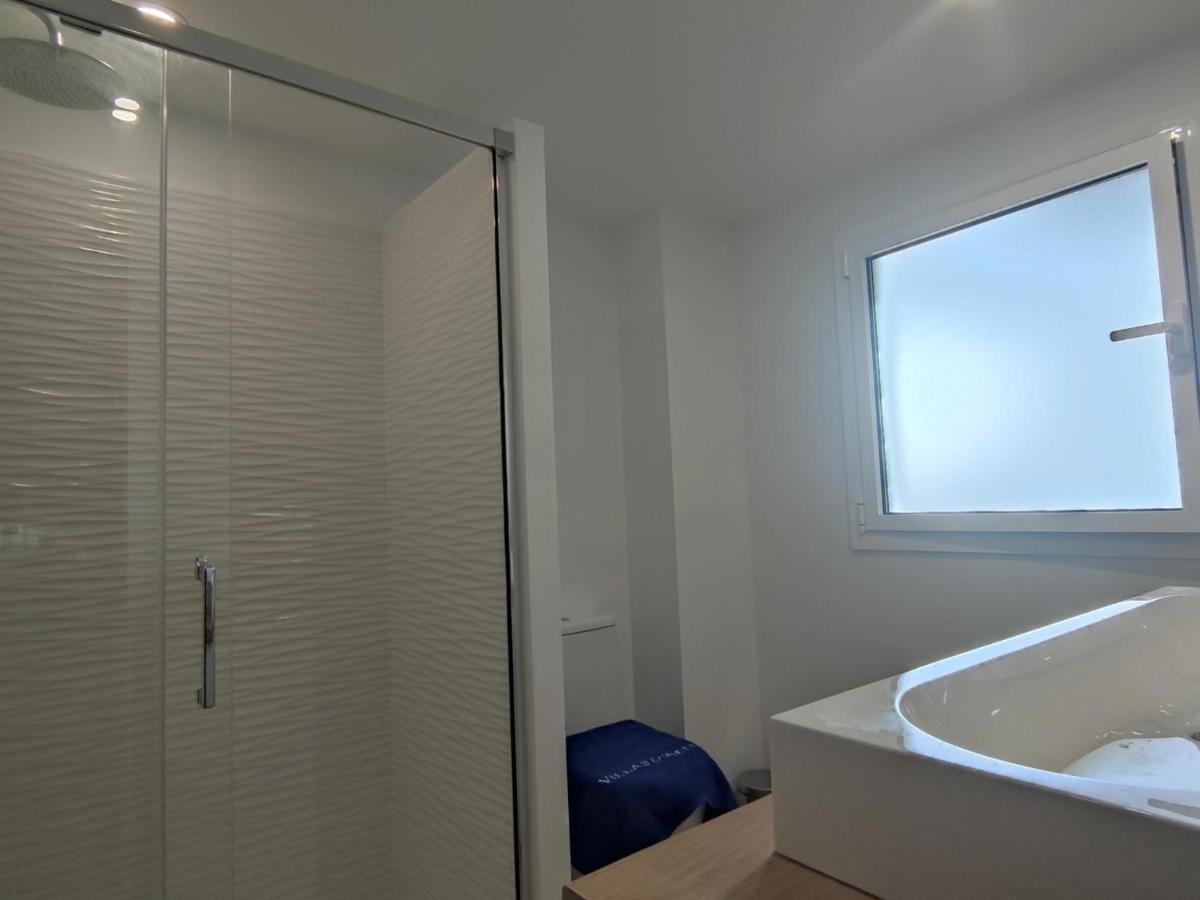Apartamento Cosette Boulbes Con Impresionantes Vistas Al Mediterraneo Y Al Paseo Maritimo De Playa De Aro - Es-209-65