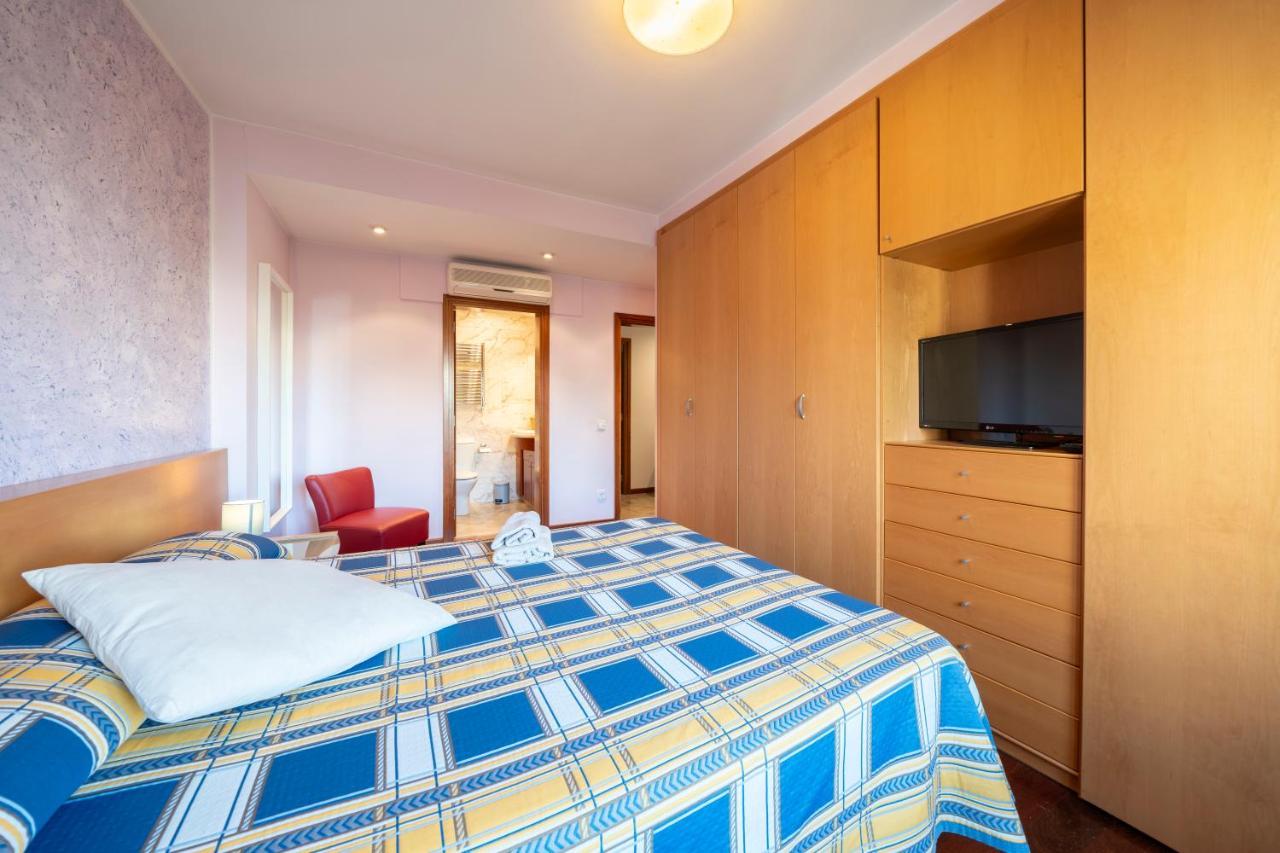 Jeroni Apartment *
