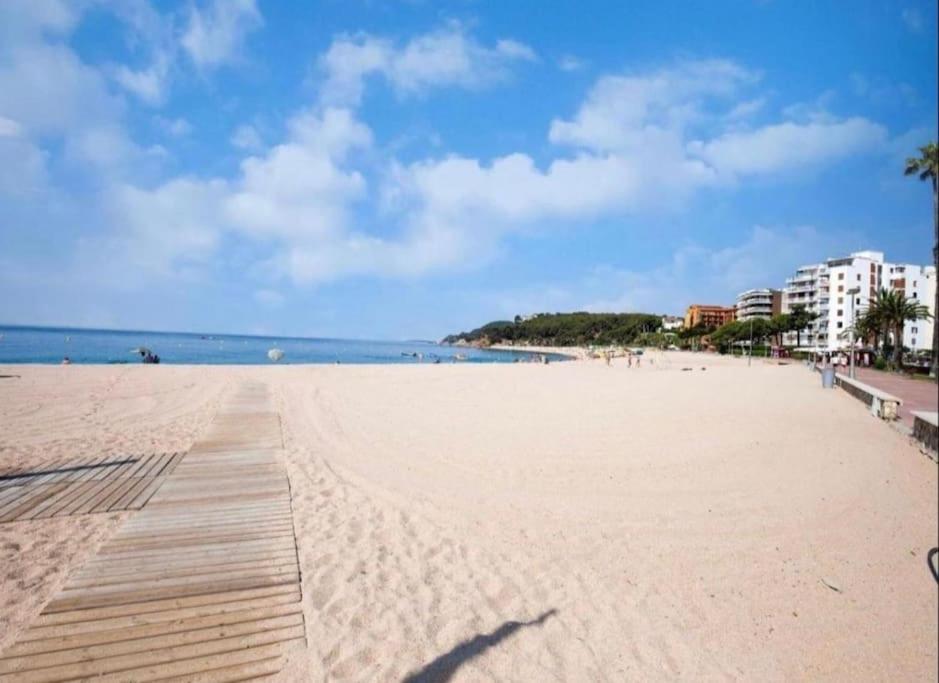 Apartment Seahomes Vacations - Coral Sun In Fenals Lloret de Mar