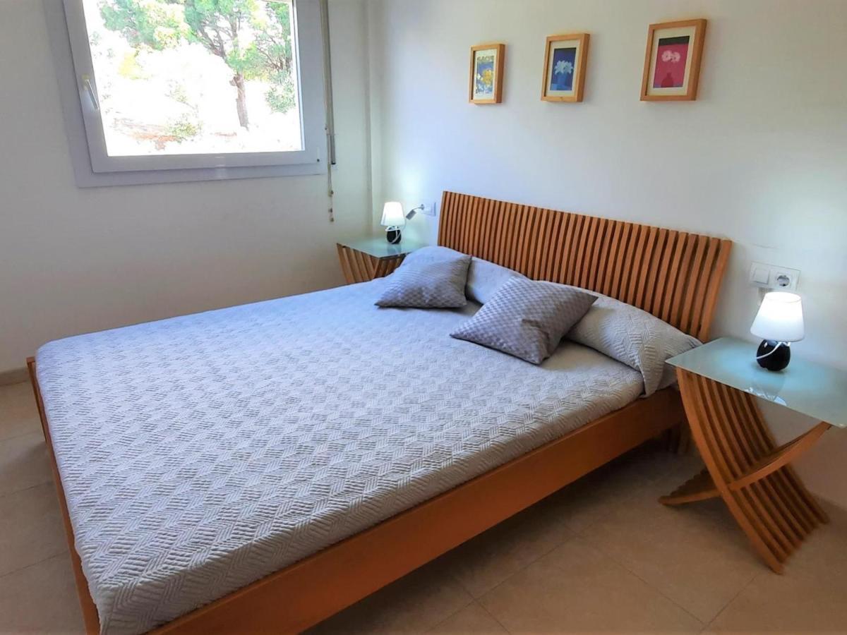 Tranquilo Con Terraza Y Jardin Cerca De La Playa - Es-170-47 Apartment *