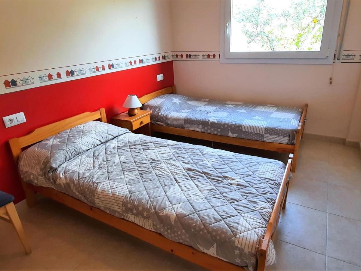 Tranquilo Con Terraza Y Jardin Cerca De La Playa - Es-170-47 Apartment Llanca