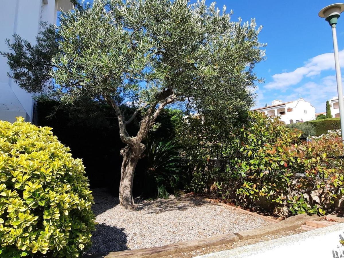 Tranquilo Con Terraza Y Jardin Cerca De La Playa - Es-170-47