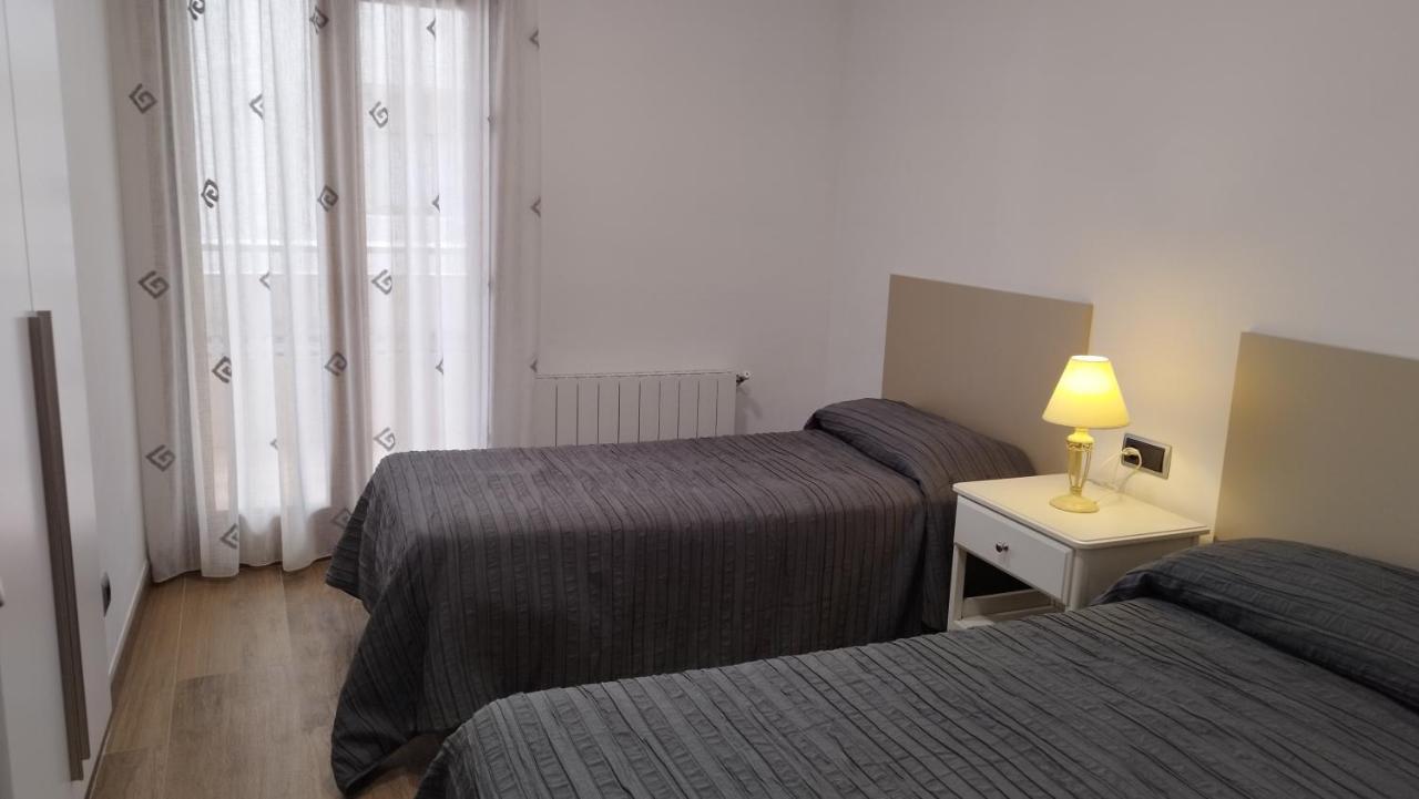 Maritim Ii Primera Linea De Mar En St Antoni De Calonge Apartamento