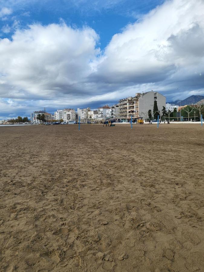 Apartment Casa Del Sol Empuriabrava