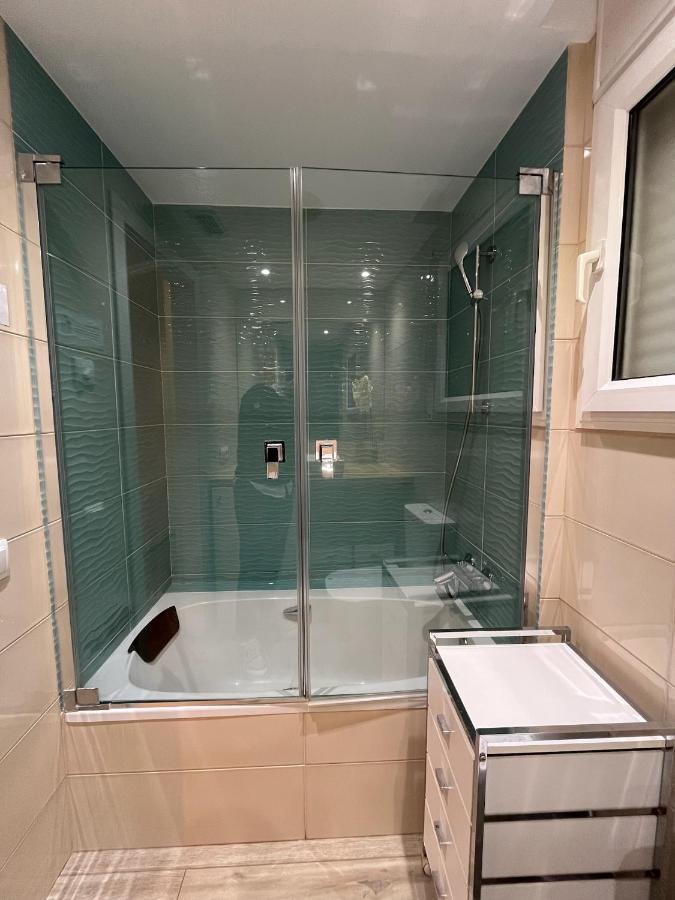 Seahomes Vacations - Nautic Maritime Apartment Blanes