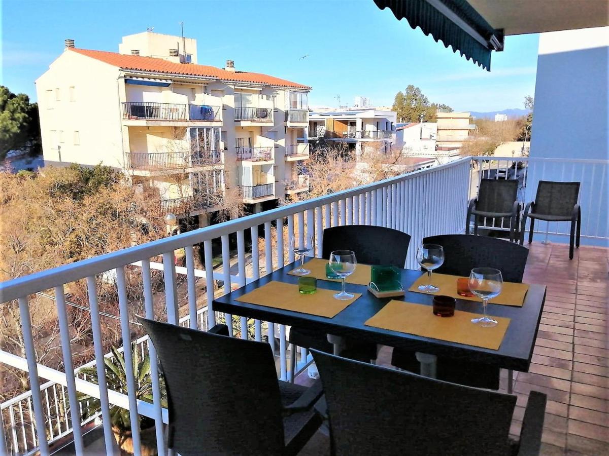 En 5-6 Personas, 2ª Linea De Playa, Terraza, Parking, Sin Mascotas, Sabanas Incluidas - Es-258-41 Apartamento Rosas